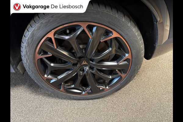 CUPRA Formentor 1.4 e-Hybrid VZ Copper Edition / pano / memory / carplay / beats / carbon / camera