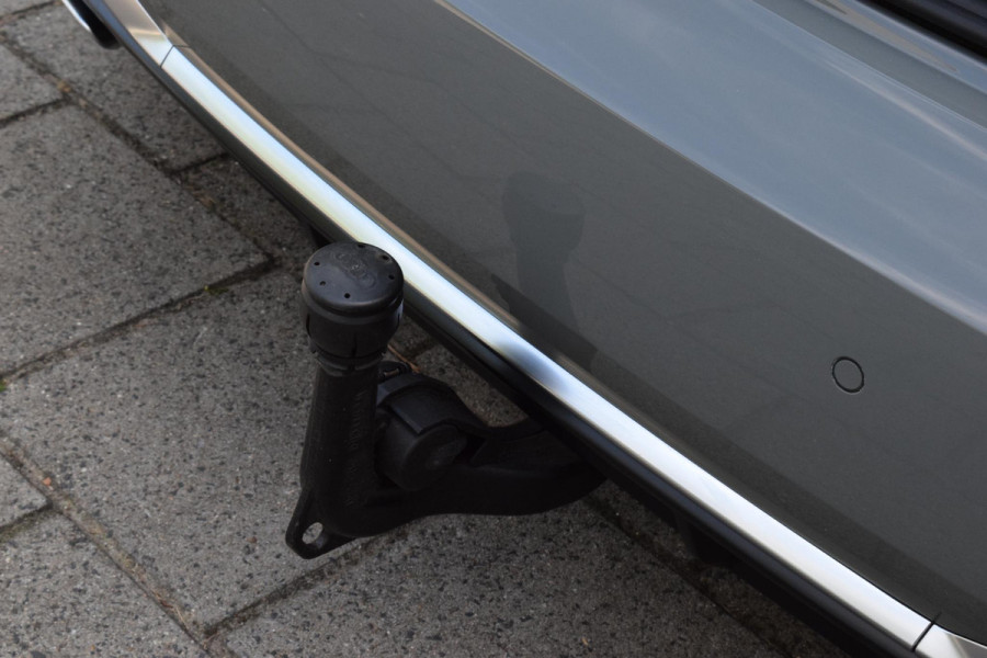 Audi A5 Cabriolet 35 TFSI S edition Compet.|Nekverwarm.|Massage|