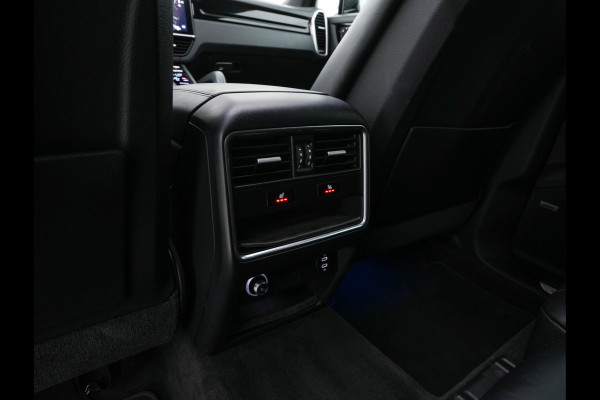 Porsche Cayenne 3.0 E-Hybrid AWD (Plug-in) {SoH-100%} (INCL-BTW) *PANO | LEATHER | FULL-LED | SPORTCHRONO | MEMORY-PACK | BOSE-AUDIO | TOPVIEW | HEATED/VENTILATED-SPORTSEATS | DAB | NAVI-FULLAMP | PRIVACY-GLASS | SHIFTPADDLES | TOWBAR | 22''AL