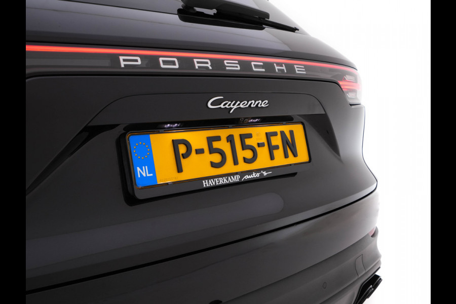 Porsche Cayenne 3.0 E-Hybrid AWD (Plug-in) {SoH-100%} (INCL-BTW) *PANO | LEATHER | FULL-LED | SPORTCHRONO | MEMORY-PACK | BOSE-AUDIO | TOPVIEW | HEATED/VENTILATED-SPORTSEATS | DAB | NAVI-FULLAMP | PRIVACY-GLASS | SHIFTPADDLES | TOWBAR | 22''AL