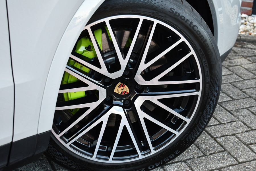 Porsche Cayenne Coupé 3.0 S E-Hybrid Pano Trekh ACC HUD 360 Chrono 22inch