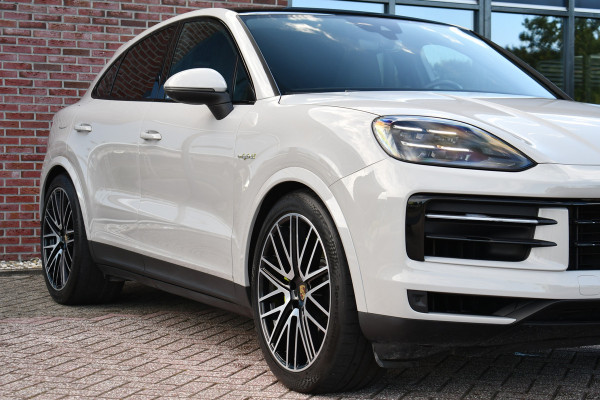 Porsche Cayenne Coupé 3.0 S E-Hybrid Pano Trekh ACC HUD 360 Chrono 22inch
