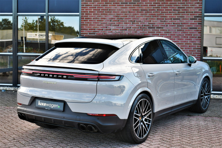 Porsche Cayenne Coupé 3.0 S E-Hybrid Pano Trekh ACC HUD 360 Chrono 22inch
