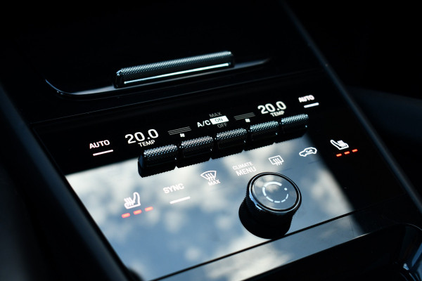 Porsche Cayenne Coupé 3.0 S E-Hybrid Pano Trekh ACC HUD 360 Chrono 22inch