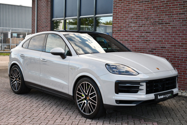 Porsche Cayenne Coupé 3.0 S E-Hybrid Pano Trekh ACC HUD 360 Chrono 22inch