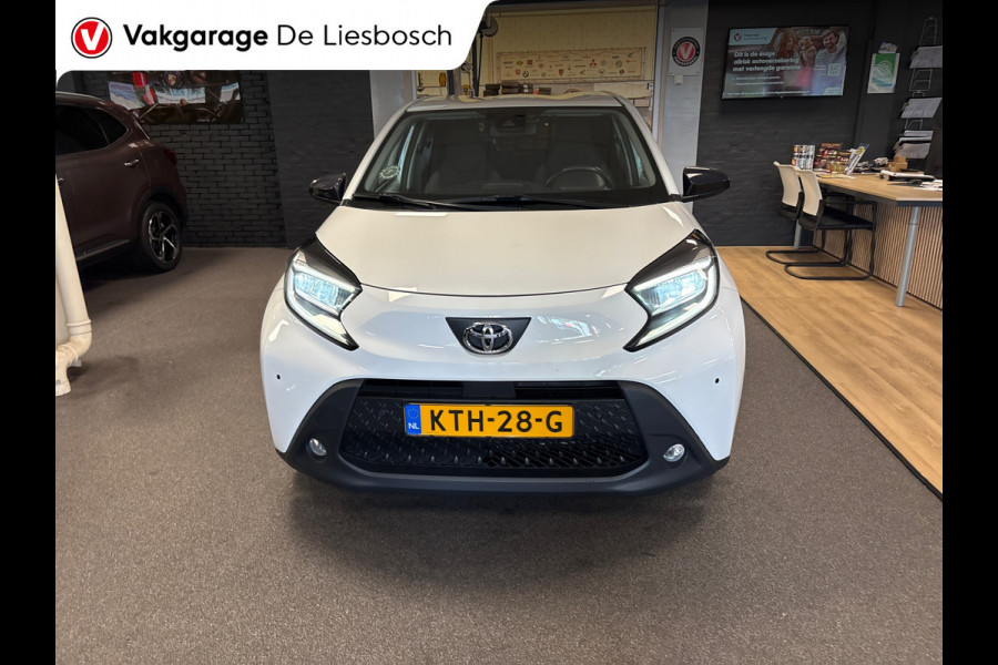 Toyota Aygo X 1.0 VVT-i MT Play /clima/stoelverw / camera/cruisec /pdc/apple/boeken