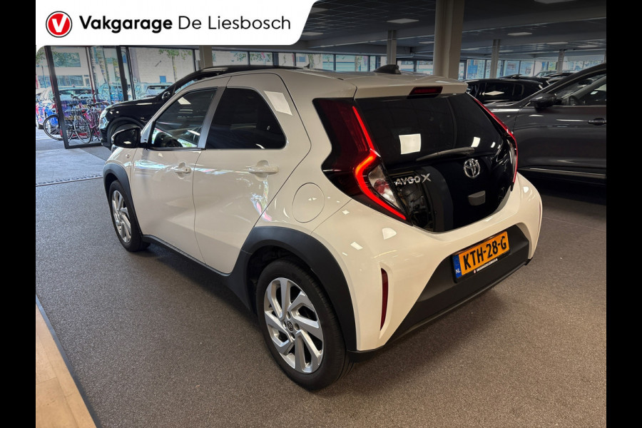 Toyota Aygo X 1.0 VVT-i MT Play /clima/stoelverw / camera/cruisec /pdc/apple/boeken