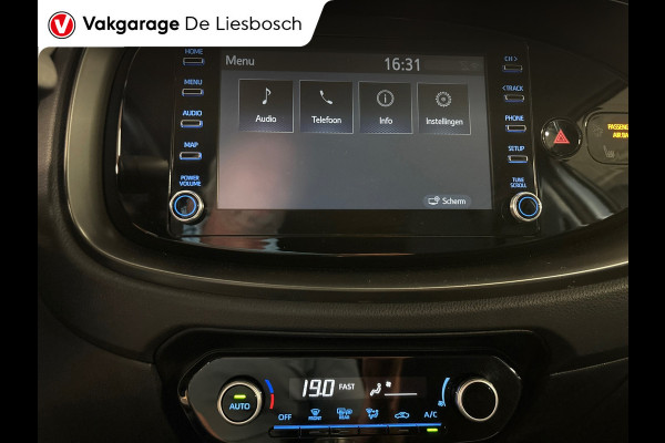 Toyota Aygo X 1.0 VVT-i MT Play /clima/stoelverw / camera/cruisec /pdc/apple/boeken