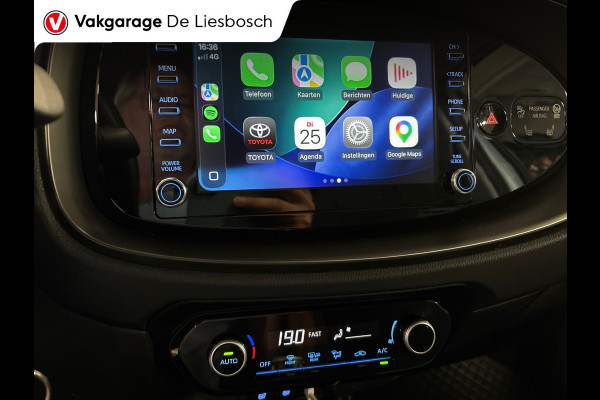 Toyota Aygo X 1.0 VVT-i MT Play /clima/stoelverw / camera/cruisec /pdc/apple/boeken