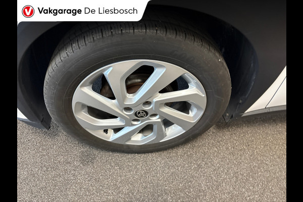 Toyota Aygo X 1.0 VVT-i MT Play /clima/stoelverw / camera/cruisec /pdc/apple/boeken