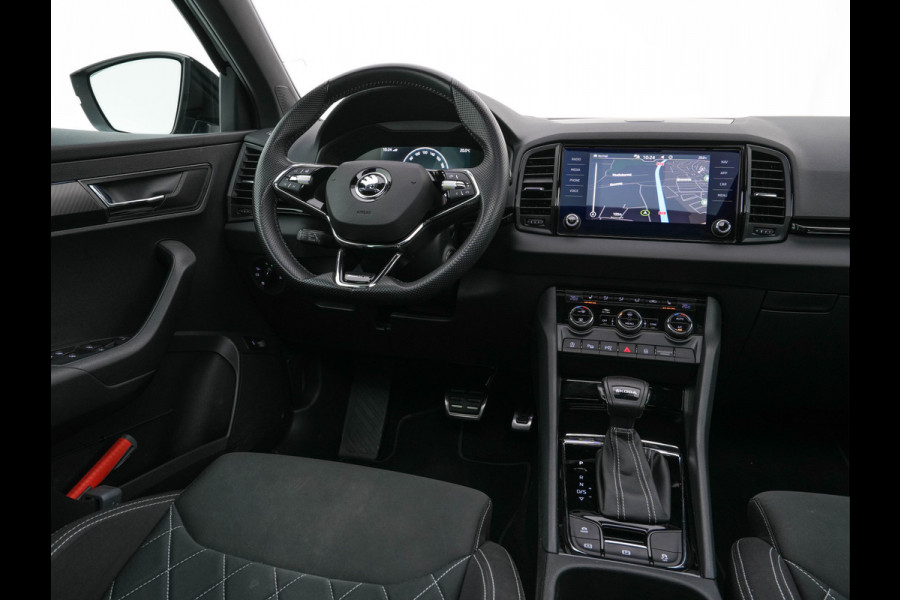 Škoda Karoq 1.5 TSI ACT Sportline Business (INCL-BTW) Aut. *PANO | DIGI-COCKPIT | FULL-LED | ADAPTIVE-CRUISE | HEATED-SPORTSEATS | TOPVIEW |  AMBIENTLIGHT | NAVI-FULLMAP | KEYLESS | DAB+ | TOWBAR | PRIVACYGLASS | 18''ALU*