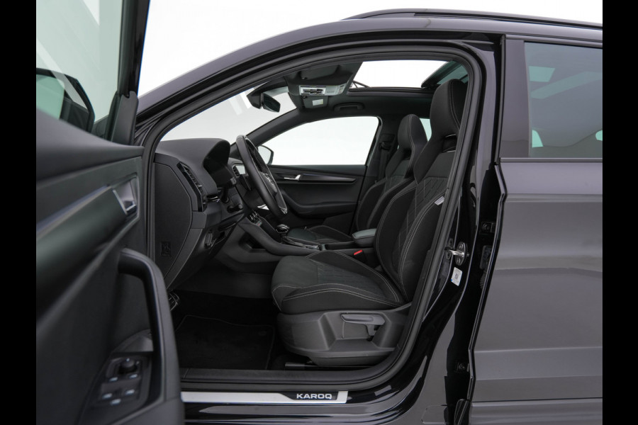 Škoda Karoq 1.5 TSI ACT Sportline Business (INCL-BTW) Aut. *PANO | DIGI-COCKPIT | FULL-LED | ADAPTIVE-CRUISE | HEATED-SPORTSEATS | TOPVIEW |  AMBIENTLIGHT | NAVI-FULLMAP | KEYLESS | DAB+ | TOWBAR | PRIVACYGLASS | 18''ALU*