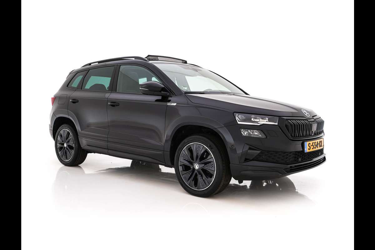 Škoda Karoq 1.5 TSI ACT Sportline Business (INCL-BTW) Aut. *PANO | DIGI-COCKPIT | FULL-LED | ADAPTIVE-CRUISE | HEATED-SPORTSEATS | TOPVIEW |  AMBIENTLIGHT | NAVI-FULLMAP | KEYLESS | DAB+ | TOWBAR | PRIVACYGLASS | 18''ALU*