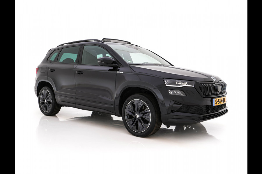 Škoda Karoq 1.5 TSI ACT Sportline Business (INCL-BTW) Aut. *PANO | DIGI-COCKPIT | FULL-LED | ADAPTIVE-CRUISE | HEATED-SPORTSEATS | TOPVIEW |  AMBIENTLIGHT | NAVI-FULLMAP | KEYLESS | DAB+ | TOWBAR | PRIVACYGLASS | 18''ALU*