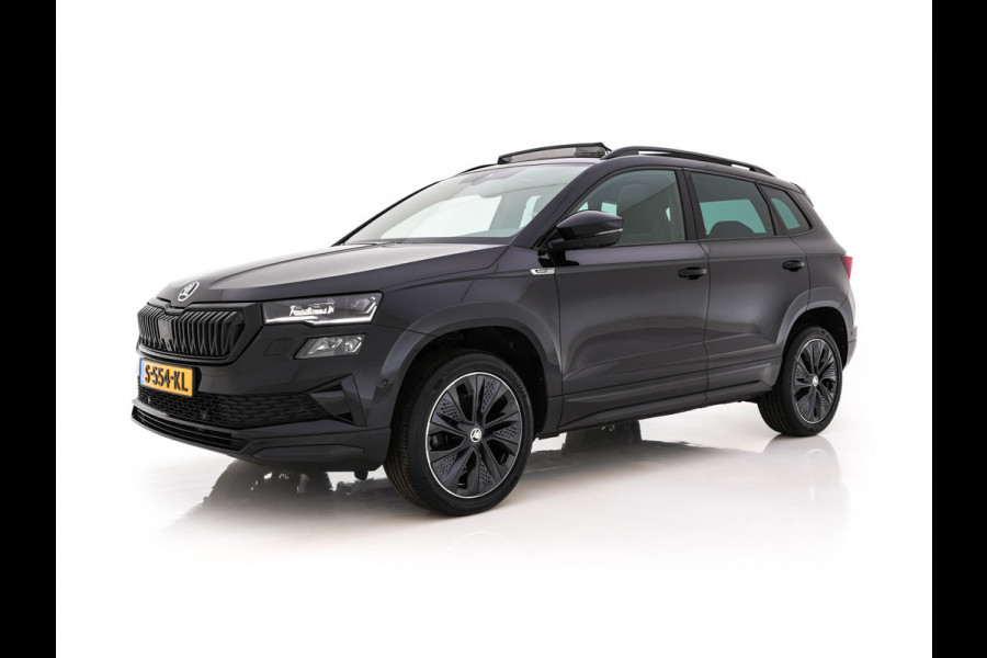 Škoda Karoq 1.5 TSI ACT Sportline Business (INCL-BTW) Aut. *PANO | DIGI-COCKPIT | FULL-LED | ADAPTIVE-CRUISE | HEATED-SPORTSEATS | TOPVIEW |  AMBIENTLIGHT | NAVI-FULLMAP | KEYLESS | DAB+ | TOWBAR | PRIVACYGLASS | 18''ALU*