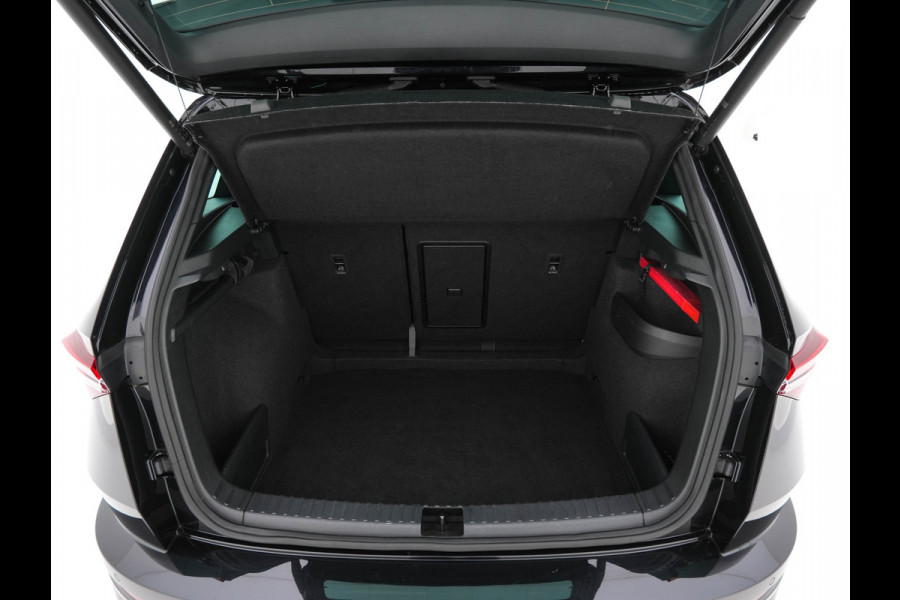 Škoda Karoq 1.5 TSI ACT Sportline Business (INCL-BTW) Aut. *PANO | DIGI-COCKPIT | FULL-LED | ADAPTIVE-CRUISE | HEATED-SPORTSEATS | TOPVIEW |  AMBIENTLIGHT | NAVI-FULLMAP | KEYLESS | DAB+ | TOWBAR | PRIVACYGLASS | 18''ALU*