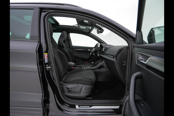 Škoda Karoq 1.5 TSI ACT Sportline Business (INCL-BTW) Aut. *PANO | DIGI-COCKPIT | FULL-LED | ADAPTIVE-CRUISE | HEATED-SPORTSEATS | TOPVIEW |  AMBIENTLIGHT | NAVI-FULLMAP | KEYLESS | DAB+ | TOWBAR | PRIVACYGLASS | 18''ALU*