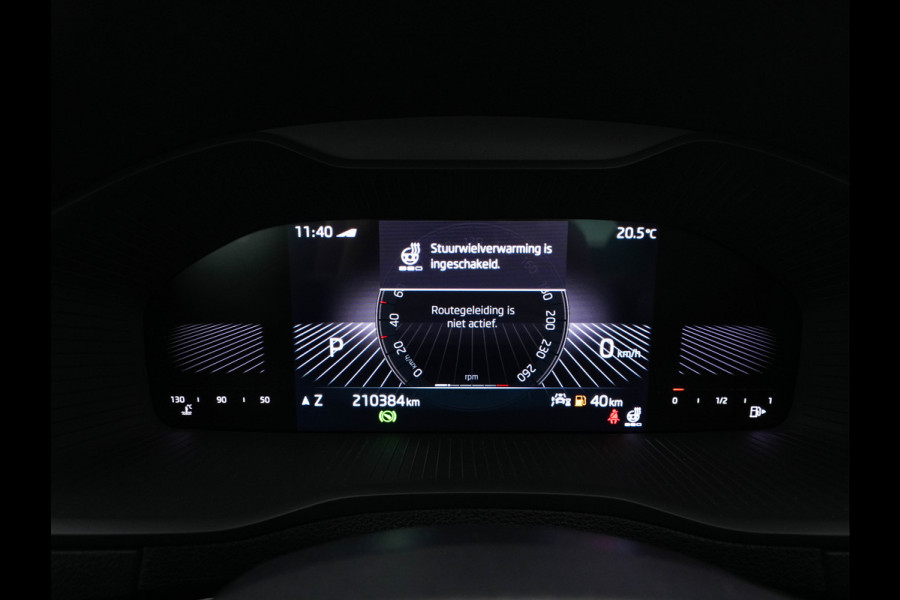 Škoda Karoq 1.5 TSI ACT Sportline Business (INCL-BTW) Aut. *PANO | DIGI-COCKPIT | FULL-LED | ADAPTIVE-CRUISE | HEATED-SPORTSEATS | TOPVIEW |  AMBIENTLIGHT | NAVI-FULLMAP | KEYLESS | DAB+ | TOWBAR | PRIVACYGLASS | 18''ALU*