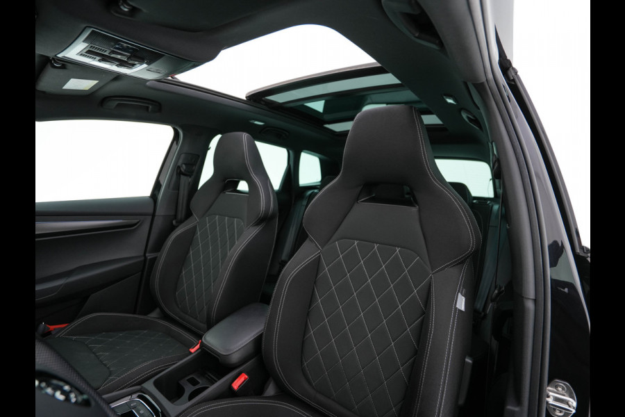 Škoda Karoq 1.5 TSI ACT Sportline Business (INCL-BTW) Aut. *PANO | DIGI-COCKPIT | FULL-LED | ADAPTIVE-CRUISE | HEATED-SPORTSEATS | TOPVIEW |  AMBIENTLIGHT | NAVI-FULLMAP | KEYLESS | DAB+ | TOWBAR | PRIVACYGLASS | 18''ALU*