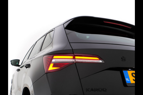 Škoda Karoq 1.5 TSI ACT Sportline Business (INCL-BTW) Aut. *PANO | DIGI-COCKPIT | FULL-LED | ADAPTIVE-CRUISE | HEATED-SPORTSEATS | TOPVIEW |  AMBIENTLIGHT | NAVI-FULLMAP | KEYLESS | DAB+ | TOWBAR | PRIVACYGLASS | 18''ALU*