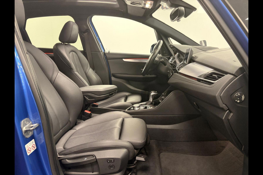 BMW 2 Serie Active Tourer 225XE Active Tourer*Plug-In Hybride*M-Sport*Head-Up*Pano*Leer*Winterpakket*Camera*