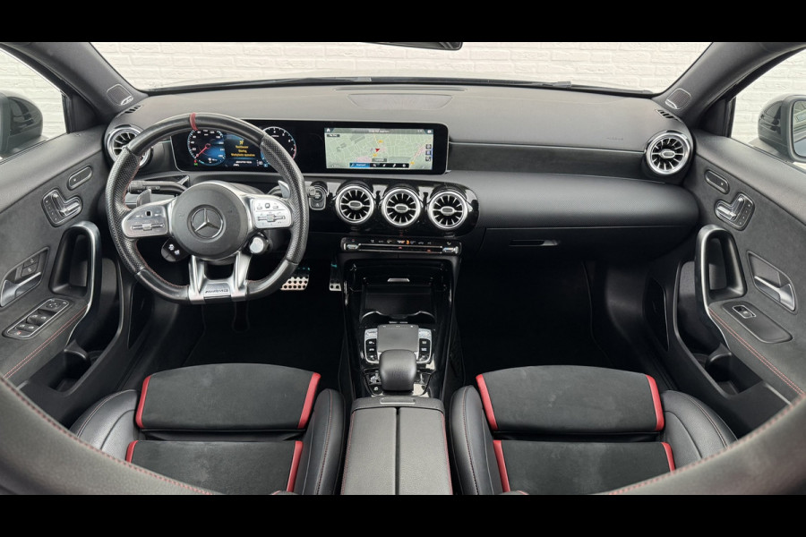 Mercedes-Benz AMG A-klasse AMG 35 4MATIC 306 PK!! Keyless Cruise Led verlichting Achteruitrijcamera Carplay Dynamic select