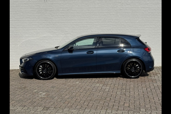 Mercedes-Benz AMG A-klasse AMG 35 4MATIC 306 PK!! Keyless Cruise Led verlichting Achteruitrijcamera Carplay Dynamic select