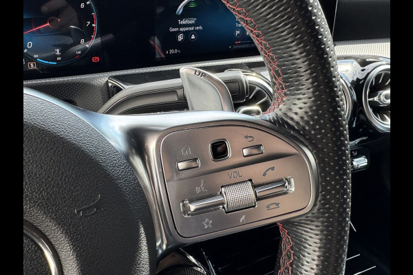 Mercedes-Benz AMG A-klasse AMG 35 4MATIC 306 PK!! Keyless Cruise Led verlichting Achteruitrijcamera Carplay Dynamic select