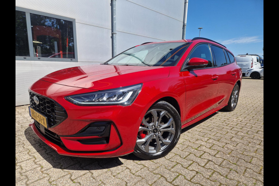 Ford FOCUS Wagon 1.0 EcoBoost Hybrid ST Line X Bellen voor bezichtiging | Fantastic Red | Winterpack | Driver Ass Pack | Camera | Origin NL Auto |