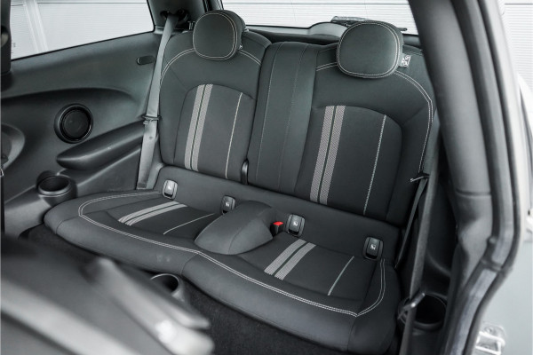 MINI 3-deurs 1.5 Cooper John Cooper Works CarPlay 37.000 KM
