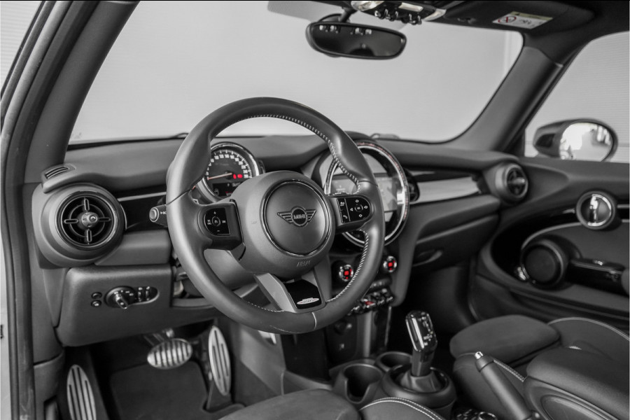 MINI 3-deurs 1.5 Cooper John Cooper Works CarPlay 37.000 KM