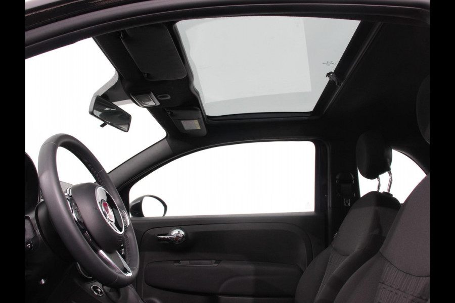 Fiat 500 1.0 Hybrid Dolcevita Finale Panorama dak Climate Control Cruise Control Navigatie Apple Carplay/Android Auto Dab Digitale Cockpit Parkeer Sensoren Lichtmetalen Velgen Led