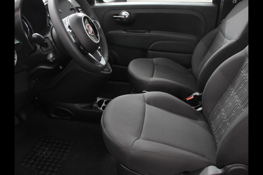 Fiat 500 1.0 Hybrid Dolcevita Finale Panorama dak Climate Control Cruise Control Navigatie Apple Carplay/Android Auto Dab Digitale Cockpit Parkeer Sensoren Lichtmetalen Velgen Led