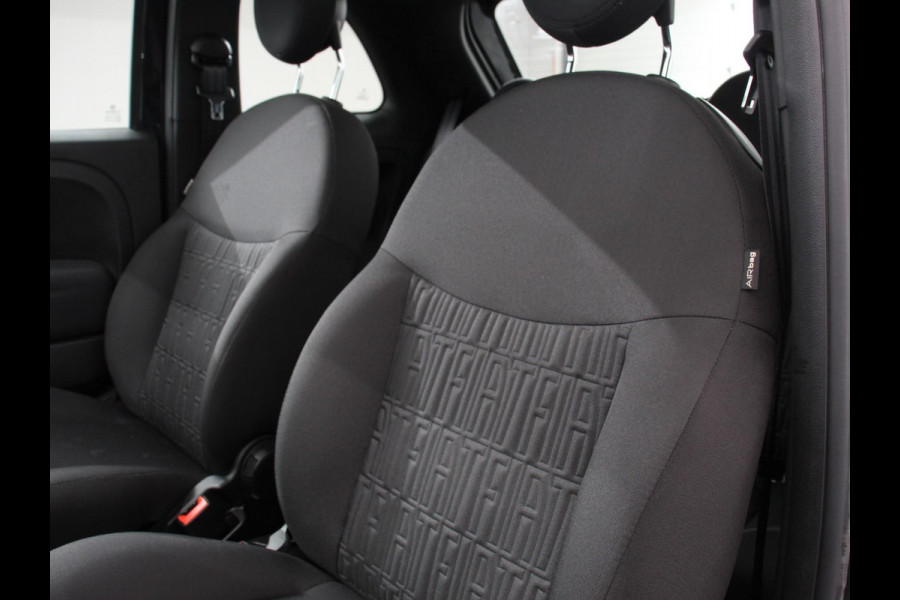 Fiat 500 1.0 Hybrid Dolcevita Finale Panorama dak Climate Control Cruise Control Navigatie Apple Carplay/Android Auto Dab Digitale Cockpit Parkeer Sensoren Lichtmetalen Velgen Led