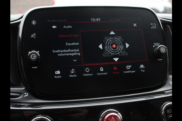 Fiat 500 1.0 Hybrid Dolcevita Finale Panorama dak Climate Control Cruise Control Navigatie Apple Carplay/Android Auto Dab Digitale Cockpit Parkeer Sensoren Lichtmetalen Velgen Led