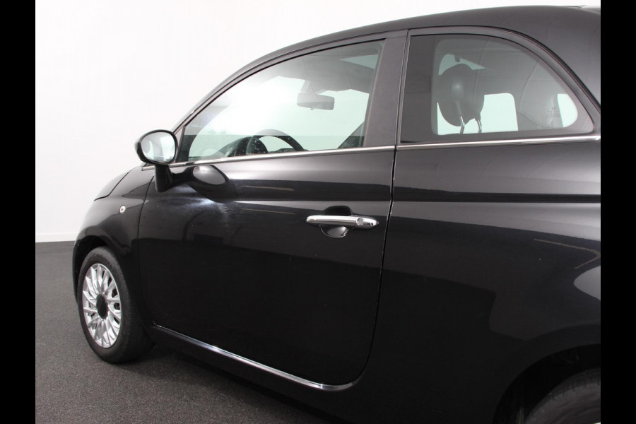 Fiat 500 1.0 Hybrid Dolcevita Finale Panorama dak Climate Control Cruise Control Navigatie Apple Carplay/Android Auto Dab Digitale Cockpit Parkeer Sensoren Lichtmetalen Velgen Led