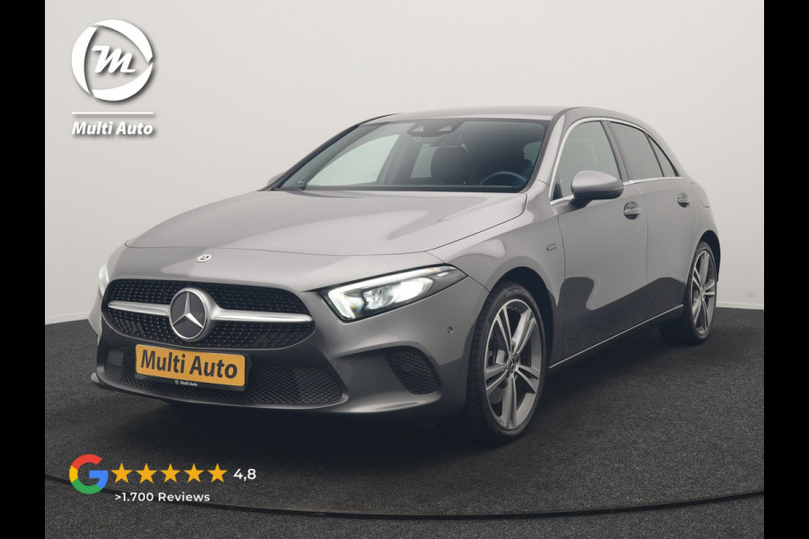 Mercedes-Benz A-Klasse 250 e Progressive PHEV 218pk Dealer O.H. | Camera | Lederen Sportstoelen Ventilatie & Verwarmd | Burmester Audio | Blis | Sfeerverlichting | Apple Carplay | LED Koplampen | Cruise Control | Navigatie | DAB | 19"L.M | Plug In Hybrid