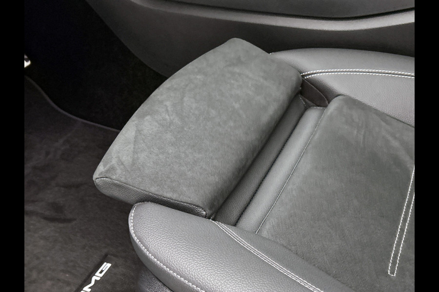 Mercedes-Benz A-Klasse 250 e 140 Year Edition | Premium Plus | Parkeerpakket | Panoramaschuifdak | 360° camera | Burmester surround sound system | 19 inch multispaaks lichtmetalen AMG-velgen |