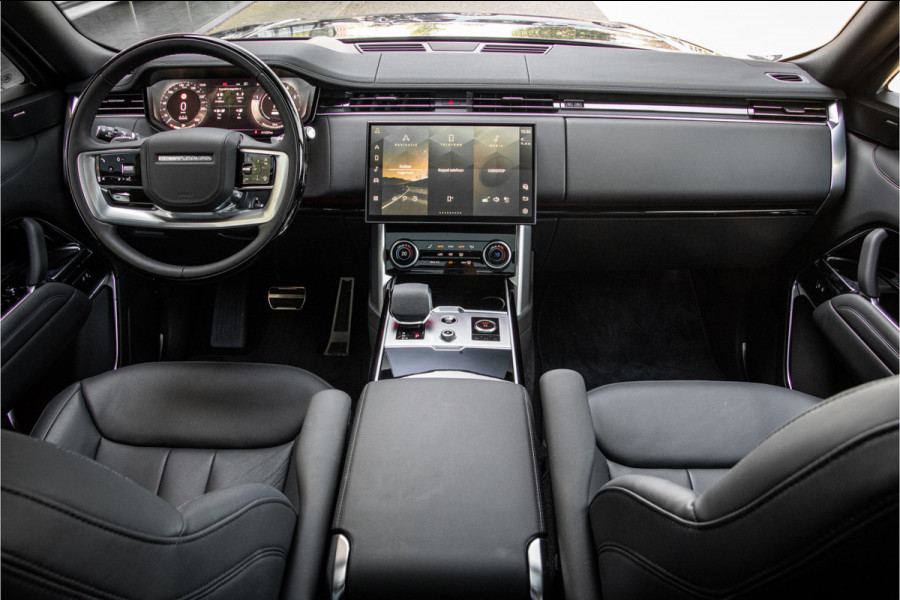 Land Rover Range Rover P440e HSE PHEV ** Panoramadak ** 23" Urban ** Black Pack