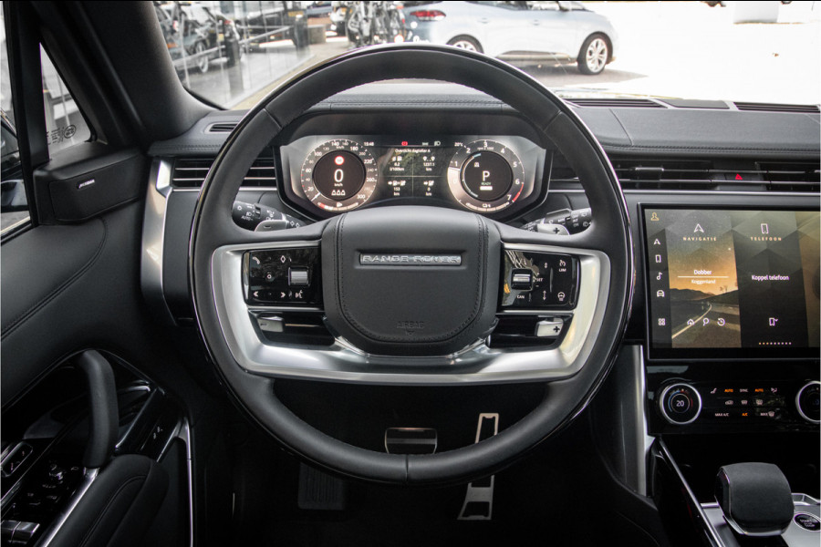 Land Rover Range Rover P440e HSE PHEV ** Panoramadak ** 23" Urban ** Black Pack