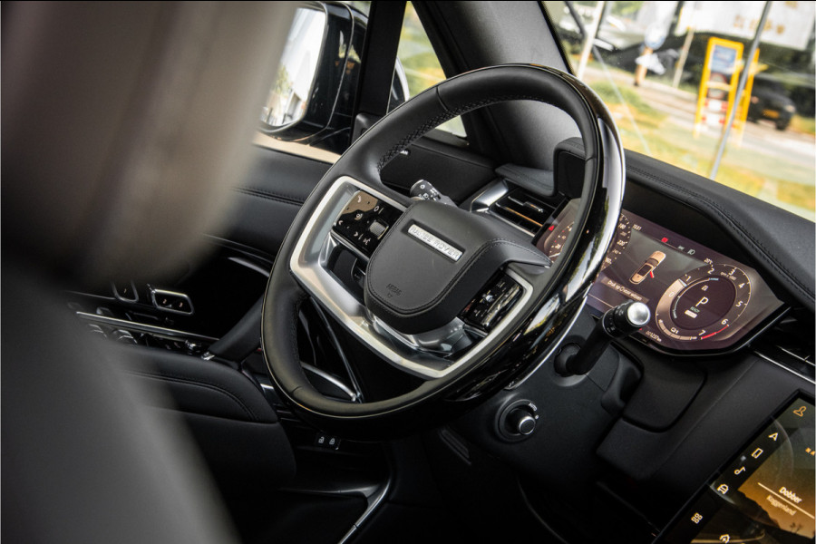 Land Rover Range Rover P440e HSE PHEV ** Panoramadak ** 23" Urban ** Black Pack