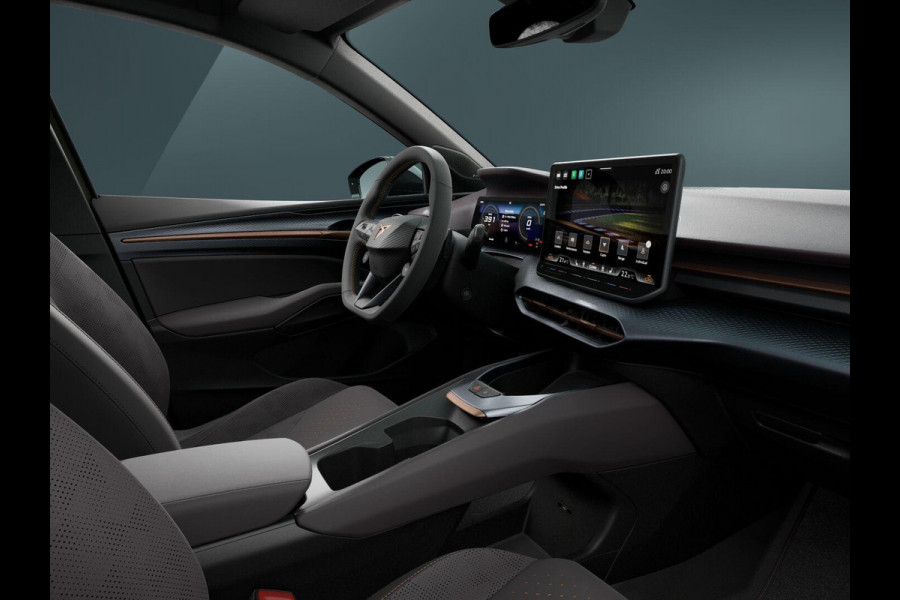 CUPRA Raval VZ 56 kWh 226PK | Panoramadak | Sennheiser Ambeo | Sperdifferentieel | DCC | Lederen Elektrisch Verstelbare Stoelen | 19 Inch LM | ACC | 360 Camera |