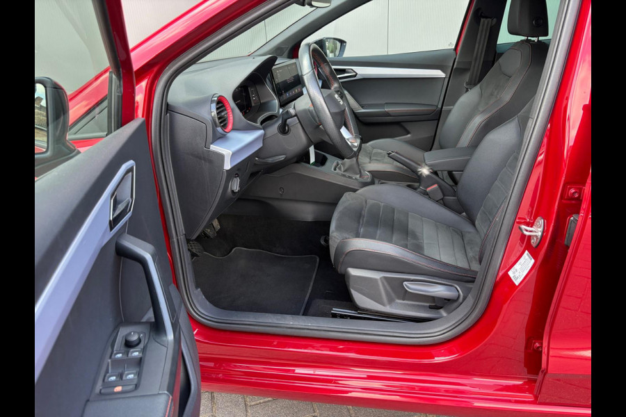 Seat Ibiza 95PK EcoTSI FR Business Intense Navigatie/Camera/Stoelverwarming/Full-LED