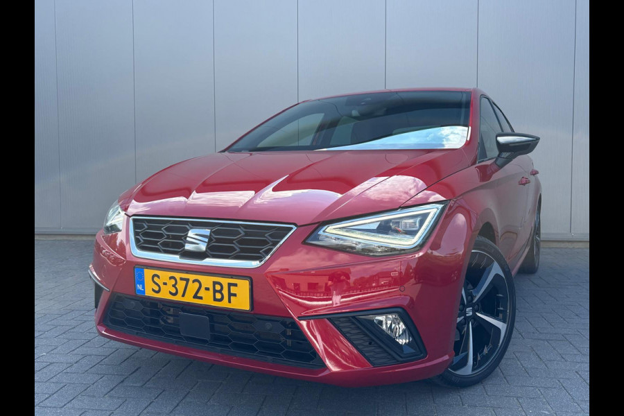 Seat Ibiza 95PK EcoTSI FR Business Intense Navigatie/Camera/Stoelverwarming/Full-LED