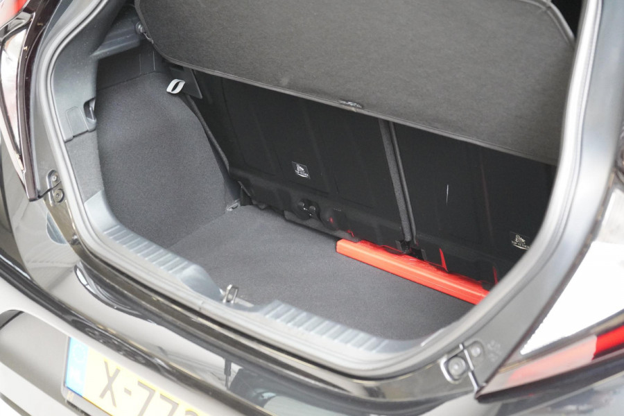 Toyota Aygo X 1.0 VVT-i MT Play | Achteruitrijcamera | Carplay | Airconditioning | Cruise control