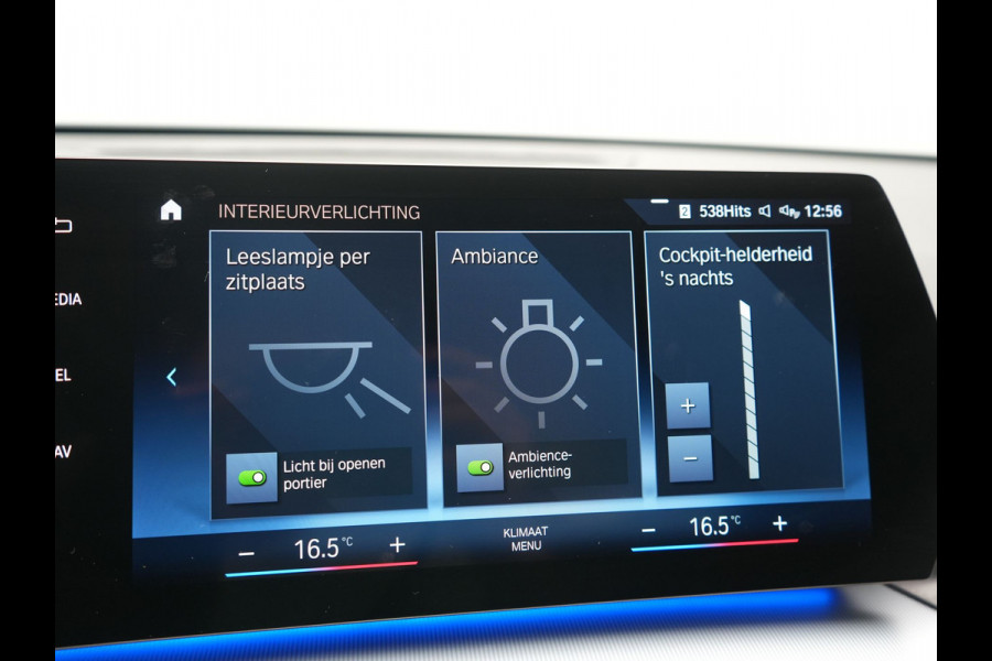BMW iX1 xDrive30 X Line 67 kWh 313pk Dealer O.H. | Trekhaak Af Fabriek | Adaptive Cruise | Lederen Sportstoelen Massage & Verwarmd | Camera | Adaptief M-onderstel | Blis | Sfeerverlichting | Apple Carplay | Navigatie | DAB |