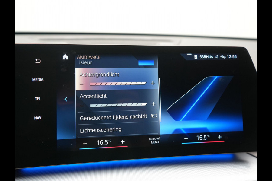 BMW iX1 xDrive30 X Line 67 kWh 313pk Dealer O.H. | Trekhaak Af Fabriek | Adaptive Cruise | Lederen Sportstoelen Massage & Verwarmd | Camera | Adaptief M-onderstel | Blis | Sfeerverlichting | Apple Carplay | Navigatie | DAB |