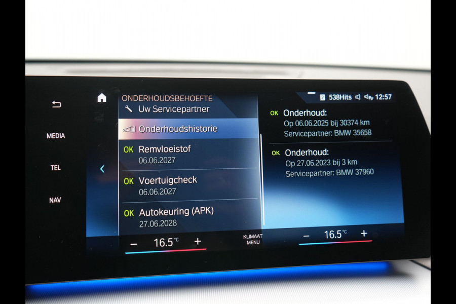 BMW iX1 xDrive30 X Line 67 kWh 313pk Dealer O.H. | Trekhaak Af Fabriek | Adaptive Cruise | Lederen Sportstoelen Massage & Verwarmd | Camera | Adaptief M-onderstel | Blis | Sfeerverlichting | Apple Carplay | Navigatie | DAB |