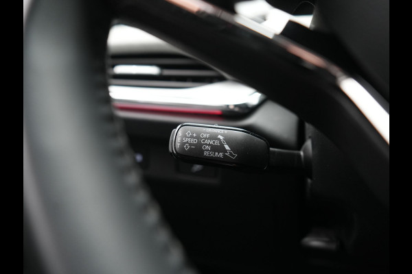 Škoda ENYAQ iV 80 Business Edition Plus 204pk Dealer O.H. | Adaptive Cruise | Head Up | Camera | Alcantara Sportstoelen Memory & Verwarmd | Warmtepomp | Keyless | Blis | Crystal LED | Stuur Verwarmd | Sfeerverlichting | Apple Carplay | Navigatie |