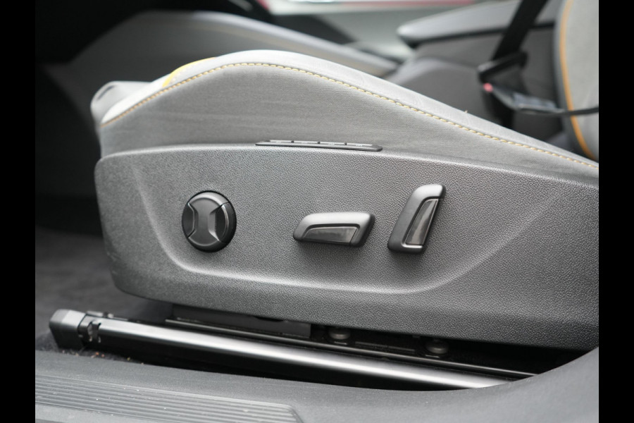 Škoda ENYAQ iV 80 Business Edition Plus 204pk Dealer O.H. | Adaptive Cruise | Head Up | Camera | Alcantara Sportstoelen Memory & Verwarmd | Warmtepomp | Keyless | Blis | Crystal LED | Stuur Verwarmd | Sfeerverlichting | Apple Carplay | Navigatie |